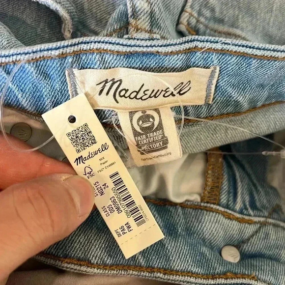 NWT Madewell The Curvy Perfect Vintage Mid-Length Jean Short Size 24 - Picture 4 of 8